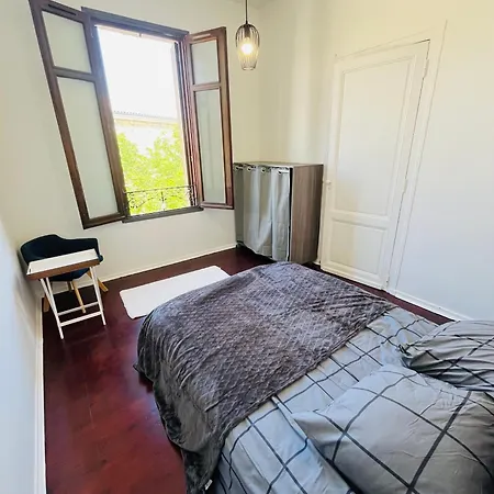 Apartment 4 Places Nansouty Bordeaux